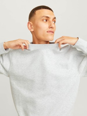 Jack & Jones:JACK&JONES ESSENTIALS JJEURBAN EDGE SWEAT CREW NECK NOOS White Melange | Freewear JJEURBAN EDGE SWEAT CREW NECK NOOS - www.freewear.nl - Freewear