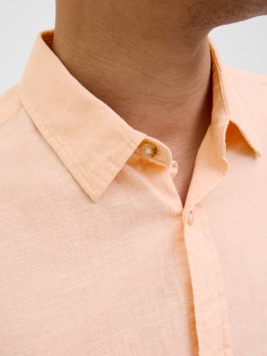 Jack & Jones:JACK&JONES ESSENTIALS JJESUMMER SHIRT LS SN Peach Parfait | Freewear JJESUMMER SHIRT LS SN - www.freewear.nl - Freewear