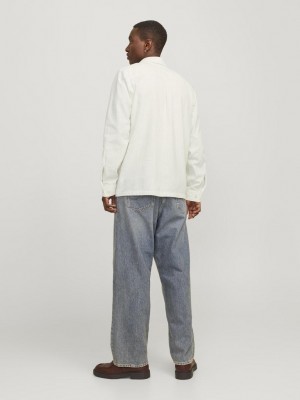 JACK%JONES PREMIUM JPRCCRAYMOND SPRING SOLID OVERSHIRT: Cloud Dancer/COMFORT FIT | Freewear JPRCCRAYMOND SPRING SOLID OVERSHIRT: - www.freewear.nl - Freewear
