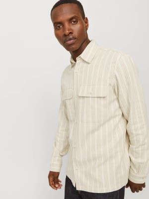 JACK%JONES PREMIUM JPRCCRAYMOND SPRING STRIPE OVERSHIR: Cloud Dancer/COMFORT FIT | Freewear JPRCCRAYMOND SPRING STRIPE OVERSHIR: - www.freewear.nl - Freewear