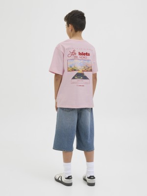 jack en jones boys JORALMERIA WORLD TEE SS CREW NECK J: Tickled Pink | Freewear JORALMERIA WORLD TEE SS CREW NECK J: - www.freewear.nl - Freewear