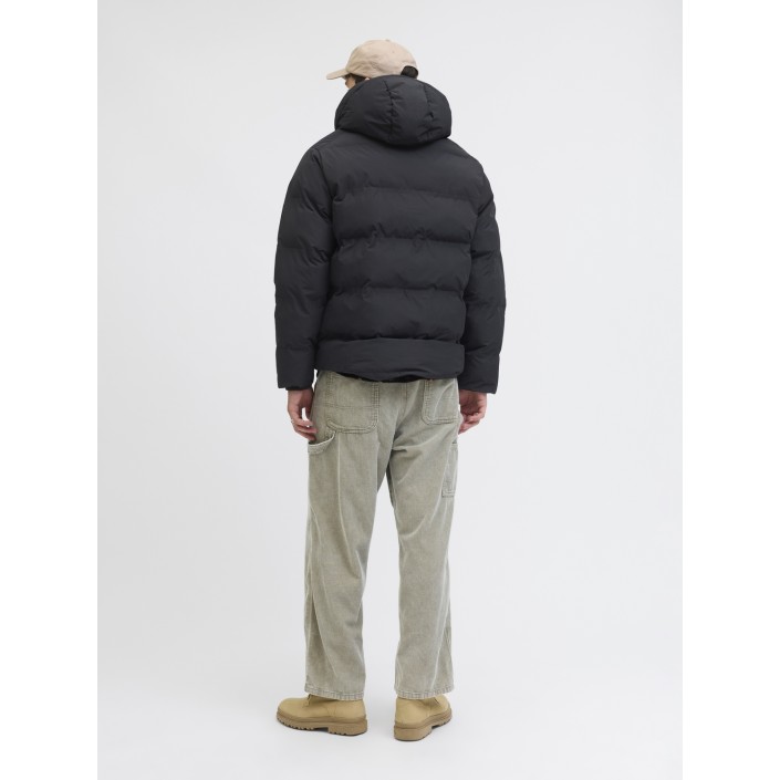 Jack & Jones:JACK&JONES ESSENTIALS JJESOHO PUFFER HOOD SN Black | Freewear JJESOHO PUFFER HOOD SN - www.freewear.nl - Freewear