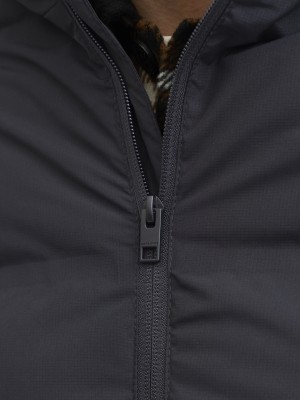 Jack & Jones:JACK&JONES ESSENTIALS JJESOHO PUFFER HOOD SN Black | Freewear JJESOHO PUFFER HOOD SN - www.freewear.nl - Freewear
