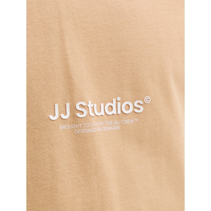 jack en jones boys JJESOHO TEE SS CREW NECK NOOS JNR Beach Sand | Freewear JJESOHO TEE SS CREW NECK NOOS JNR - www.freewear.nl - Freewear