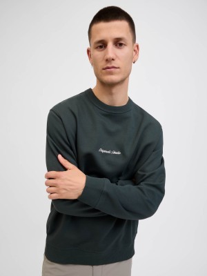 JACK&JONES ORIGINALS JORNORREBRO EMB SWEAT CREW NOOS Forest River | Freewear JORNORREBRO EMB SWEAT CREW NOOS - www.freewear.nl - Freewear