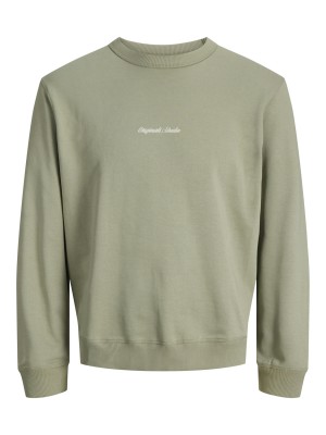 JACK&JONES ORIGINALS JORNORREBRO EMB SWEAT CREW NOOS Seagrass | Freewear JORNORREBRO EMB SWEAT CREW NOOS - www.freewear.nl - Freewear