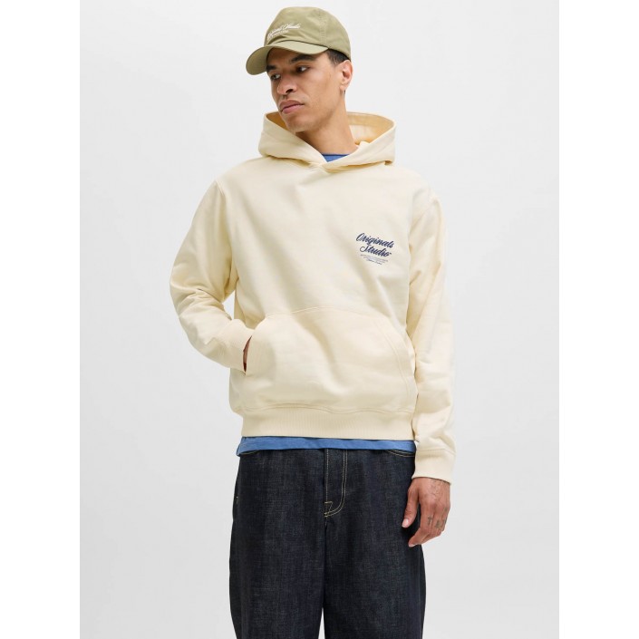 JACK&JONES ORIGINALS JORNORREBRO TYPO BACK SWEAT HOOD SN Antique White | Freewear JORNORREBRO TYPO BACK SWEAT HOOD SN - www.freewear.nl - Freewear