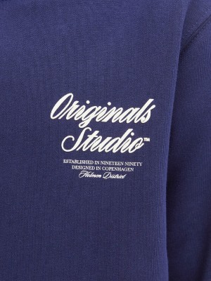 jack en jones boys JORNORREBRO TYPO BACK SWEAT HOOD SN: Ocean Cavern | Freewear JORNORREBRO TYPO BACK SWEAT HOOD SN: - www.freewear.nl - Freewear