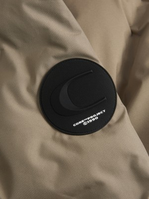 JACK&JONES ORIGINALS JCOFUSION PUFFER JACKET Desert Taupe | Freewear JCOFUSION PUFFER JACKET - www.freewear.nl - Freewear