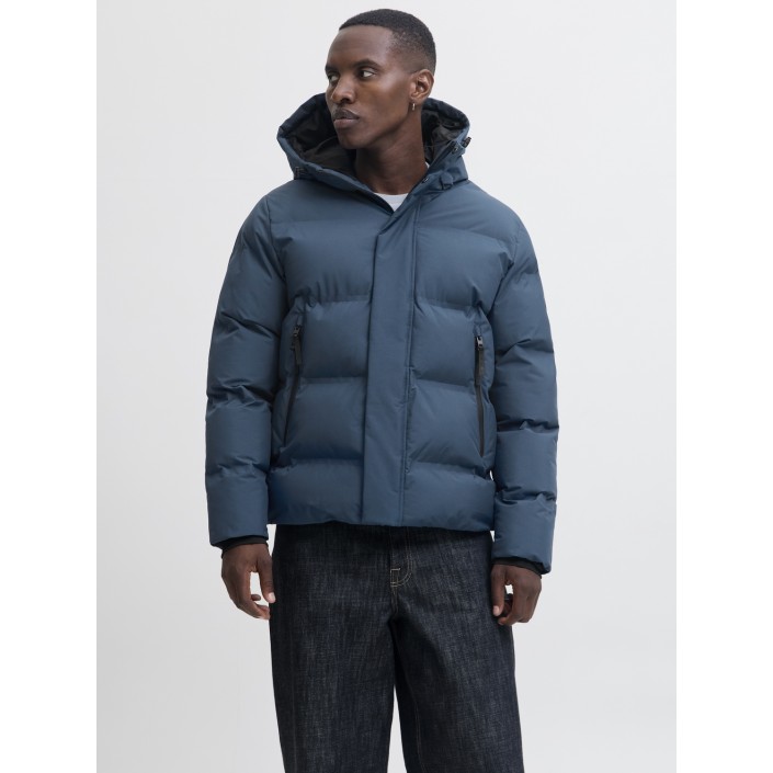 JACK&JONES ORIGINALS JCOFUSION PUFFER JACKET Titan | Freewear JCOFUSION PUFFER JACKET - www.freewear.nl - Freewear