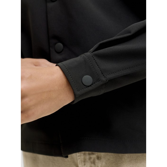 jack en jones boys JCOPOINT COMMUTE TRAVEL SHIRT BF JN: Black | Freewear JCOPOINT COMMUTE TRAVEL SHIRT BF JN: - www.freewear.nl - Freewear