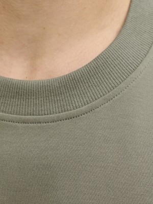 JACK%JONES PREMIUM JPRBLAOWEN SS BRANDING TEE SN Smokey Olive | Freewear JPRBLAOWEN SS BRANDING TEE SN - www.freewear.nl - Freewear