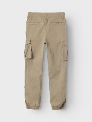 NAME IT KIDS NKMRYAN CARGO R TWI PANT 2222-BA NO: Elephant Skin | Freewear NKMRYAN CARGO R TWI PANT 2222-BA NO: - www.freewear.nl - Freewear