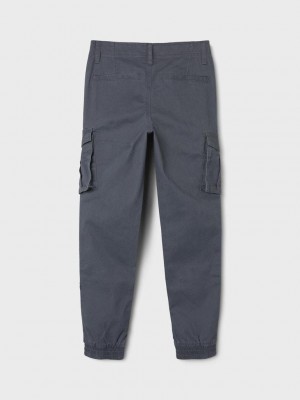 NAME IT KIDS NKMRYAN CARGO R TWI PANT 2222-BA NO: Lava Smoke | Freewear NKMRYAN CARGO R TWI PANT 2222-BA NO: - www.freewear.nl - Freewear