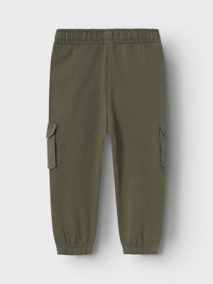 NAME IT MINI NMMNEIL NREG SWEAT PANT BRU Tea Leaf | Freewear NMMNEIL NREG SWEAT PANT BRU - www.freewear.nl - Freewear