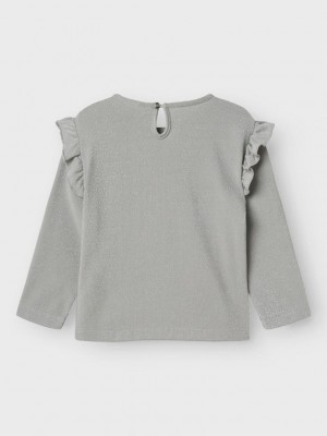 NAME IT MINI NMFROISIN NREG LS TOP Silver | Freewear NMFROISIN NREG LS TOP - www.freewear.nl - Freewear