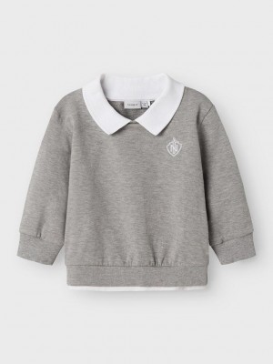 NAME IT MINI NMMRON NREG SWEAT BRU Grey Melange | Freewear NMMRON NREG SWEAT BRU - www.freewear.nl - Freewear