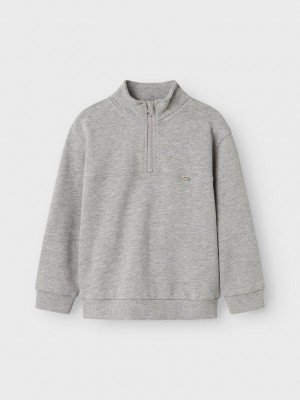 NAME IT MINI NMMSIGMUND NREG SWEAT BRU Grey Melange | Freewear NMMSIGMUND NREG SWEAT BRU - www.freewear.nl - Freewear