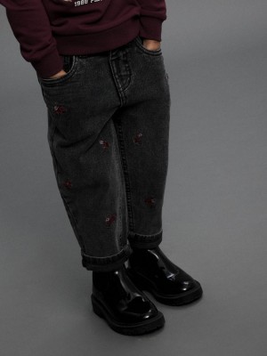 NAME IT MINI NMFBELLA MOM EMB JEANS 1224-FR NOOS Medium Grey Denim/FLOWER EMB | Freewear NMFBELLA MOM EMB JEANS 1224-FR NOOS - www.freewear.nl - Freewear