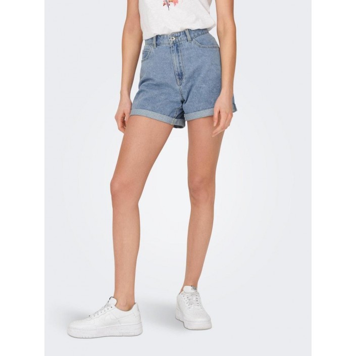 Only ONLVEGA HW MOM DNM SHORTS NOOS Light Blue Denim | Freewear ONLVEGA HW MOM DNM SHORTS NOOS - www.freewear.nl - Freewear