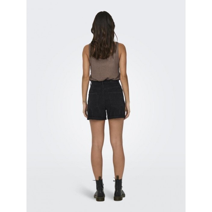 Only ONLVEGA HW MOM DNM SHORTS NOOS Black Denim | Freewear ONLVEGA HW MOM DNM SHORTS NOOS - www.freewear.nl - Freewear