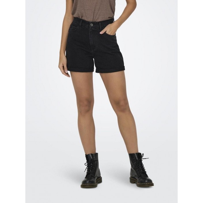 Only ONLVEGA HW MOM DNM SHORTS NOOS Black Denim | Freewear ONLVEGA HW MOM DNM SHORTS NOOS - www.freewear.nl - Freewear