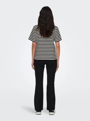 Only ONLLIVINA S/S STRIPE TEE JRS NOOS Cloud Dancer/BLACK STRIPES | Freewear ONLLIVINA S/S STRIPE TEE JRS NOOS - www.freewear.nl - Freewear