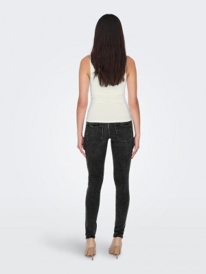 Only ONLEA S/L 2-WAYS FIT TOP JRS NOOS Cloud Dancer | Freewear ONLEA S/L 2-WAYS FIT TOP JRS NOOS - www.freewear.nl - Freewear