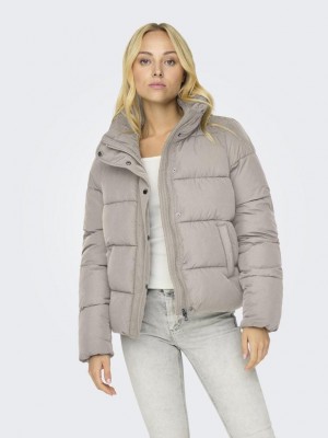 Only ONLNEWCOOL PUFFER JACKET CC OTW Moonbeam | Freewear ONLNEWCOOL PUFFER JACKET CC OTW - www.freewear.nl - Freewear