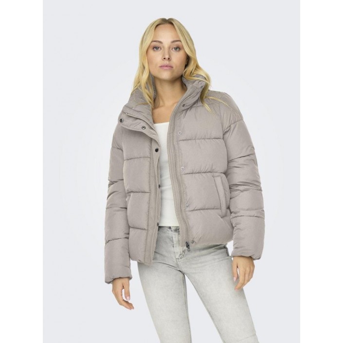 Only ONLNEWCOOL PUFFER JACKET CC OTW Moonbeam | Freewear ONLNEWCOOL PUFFER JACKET CC OTW - www.freewear.nl - Freewear