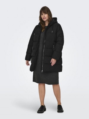 Carmakoma CARNEWDOLLY LONG PUFFER COAT OTW NO: Black | Freewear CARNEWDOLLY LONG PUFFER COAT OTW NO: - www.freewear.nl - Freewear