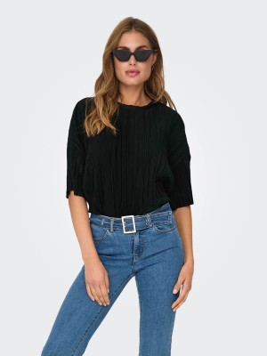 Only ONLRAVENNA S/S PLISSE TOP NOOS JRS Black | Freewear ONLRAVENNA S/S PLISSE TOP NOOS JRS - www.freewear.nl - Freewear