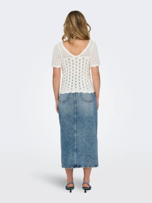 Only ONLBECCA LIFE SS V-NECK TOP KNT Cloud Dancer | Freewear ONLBECCA LIFE SS V-NECK TOP KNT - www.freewear.nl - Freewear
