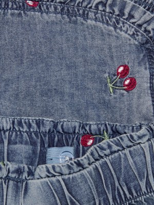ONLY:KIDS ONLY KMGDANDY CHERRY FRILL DNM SHORTS Medium Blue Denim/CHERRY EMBROID | Freewear KMGDANDY CHERRY FRILL DNM SHORTS - www.freewear.nl - Freewear
