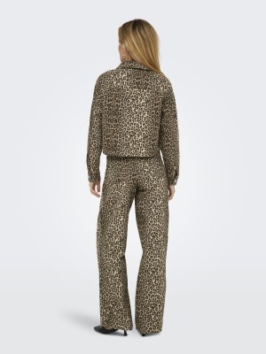 Only ONLNAOMI AOP JACKET OTW Toasted Coconut/Leo | Freewear ONLNAOMI AOP JACKET OTW - www.freewear.nl - Freewear