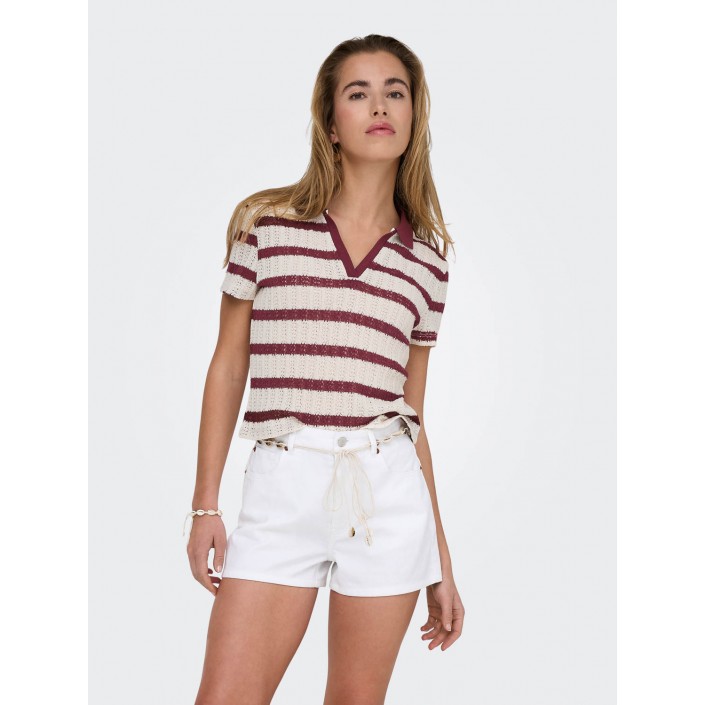 Only ONLHALIA S/S COLLAR TOP BOX JRS Cloud Dancer/Ruby wine | Freewear ONLHALIA S/S COLLAR TOP BOX JRS - www.freewear.nl - Freewear