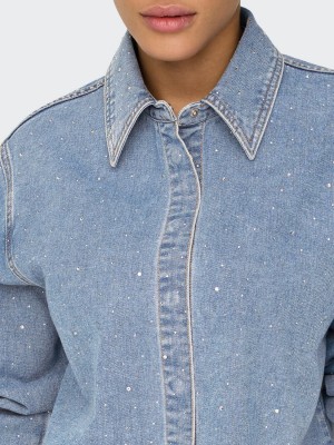Only ONLMAGGIEMAY L/S RHINEST DNM SHIRT Light Blue Denim | Freewear ONLMAGGIEMAY L/S RHINEST DNM SHIRT - www.freewear.nl - Freewear