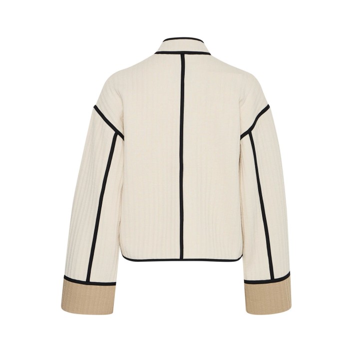 ICHI IHKATE QUILTED JA:Jackets Almond Milk | Freewear IHKATE QUILTED JA:Jackets - www.freewear.nl - Freewear