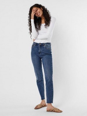 Vero Moda VMMAXI MY LS SOFT LONG U-NECK NOOS Bright White | Freewear VMMAXI MY LS SOFT LONG U-NECK NOOS - www.freewear.nl - Freewear