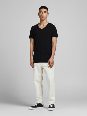 Jack and Jones BASIC V-NECK TEE S/S NOOS BLACK | Freewear BASIC V-NECK TEE S/S NOOS - www.freewear.nl - Freewear