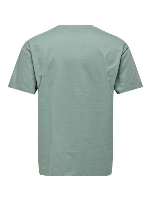 ONLY&SONS ONSFRED RLX SS TEE NOOS Chinois Green | Freewear ONSFRED RLX SS TEE NOOS - www.freewear.nl - Freewear
