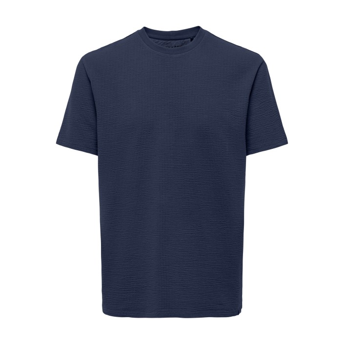 ONLY&SONS ONSKIAN LIFE REG SEERSUCKER SS TEE : Naval Academy | Freewear ONSKIAN LIFE REG SEERSUCKER SS TEE : - www.freewear.nl - Freewear