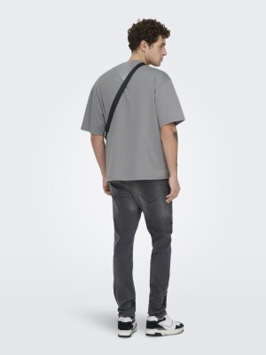 ONLY&SONS ONSCASPIAN AIRFLEX AUT SS TEE NOOS Ultimate Grey | Freewear ONSCASPIAN AIRFLEX AUT SS TEE NOOS - www.freewear.nl - Freewear