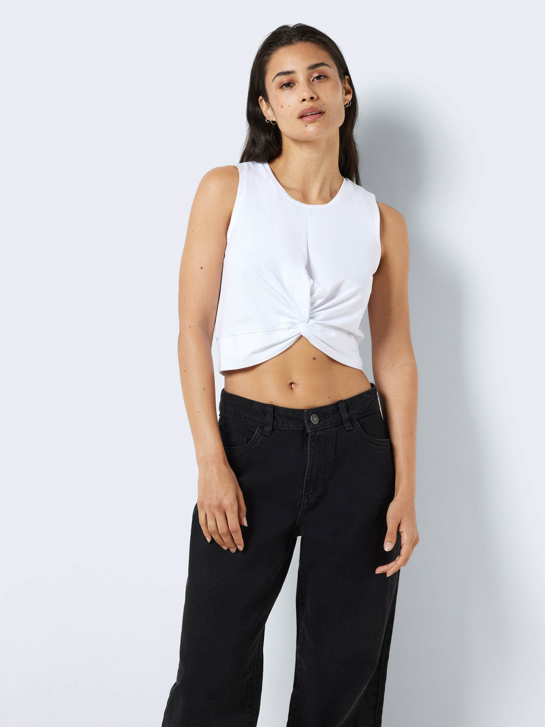 Top met knoopdetail