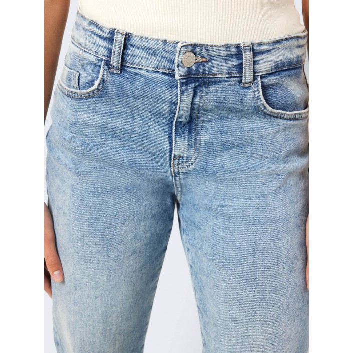 Noisy May NMYOLANDA NW WIDE JEANS AZ236LB NOO: Light Blue Denim | Freewear NMYOLANDA NW WIDE JEANS AZ236LB NOO: - www.freewear.nl - Freewear