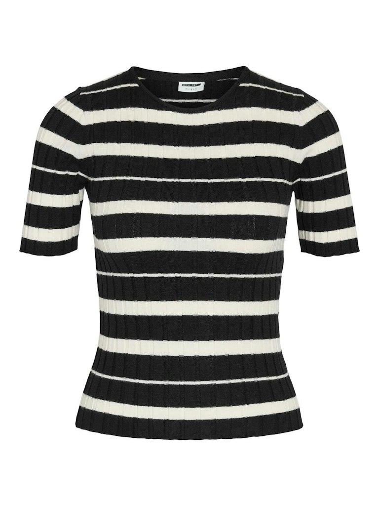 Noisy may Trui Nmfreya S/s O-neck Knit Fwd Dd 27029262 Black/eggnog Dames Maat - S