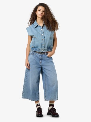 Noisy May NMELSIE S/L BOMBER DENIM VEST VI583: Light Blue Denim | Freewear NMELSIE S/L BOMBER DENIM VEST VI583: - www.freewear.nl - Freewear