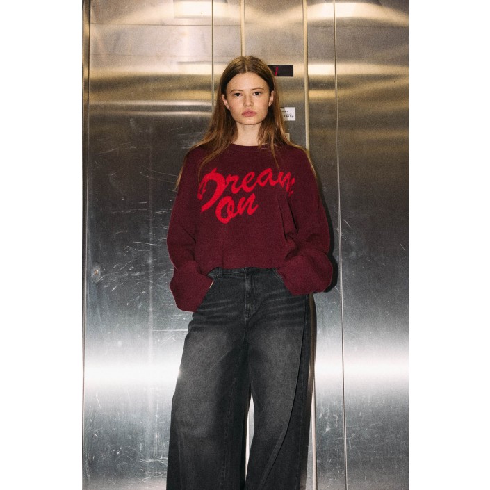 Noisy May NMSHYLA L/S O-NECK KNIT FWD DD Windsor Wine/RACING RED DREAM ON | Freewear NMSHYLA L/S O-NECK KNIT FWD DD - www.freewear.nl - Freewear
