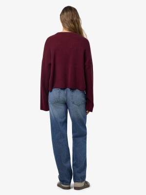 Noisy May NMSHYLA L/S O-NECK KNIT FWD DD Windsor Wine/RACING RED DREAM ON | Freewear NMSHYLA L/S O-NECK KNIT FWD DD - www.freewear.nl - Freewear
