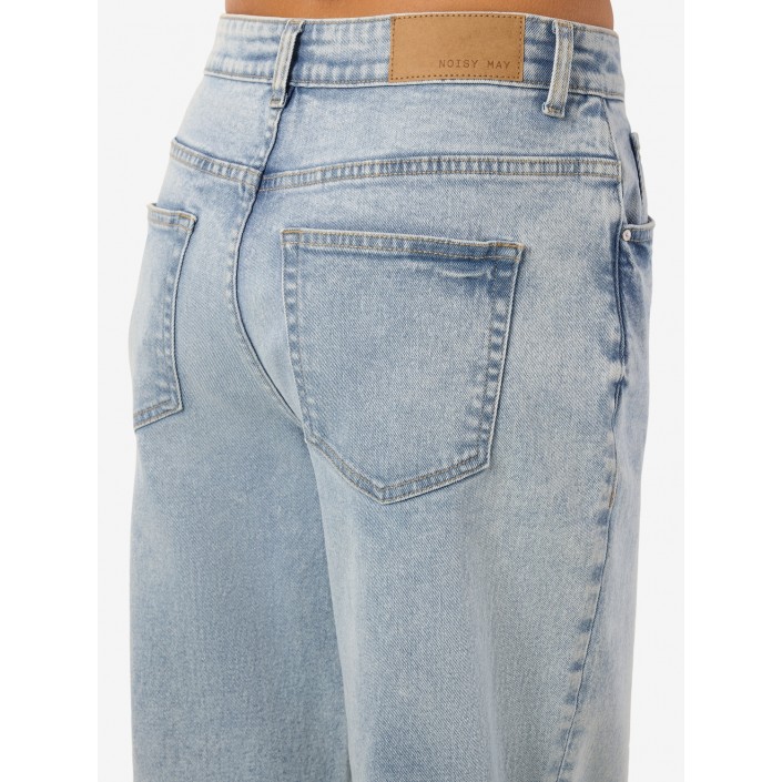 Noisy May NMJOSIE HW LOOSE JEANS AZ359LB NOOS Light Blue Denim | Freewear NMJOSIE HW LOOSE JEANS AZ359LB NOOS - www.freewear.nl - Freewear
